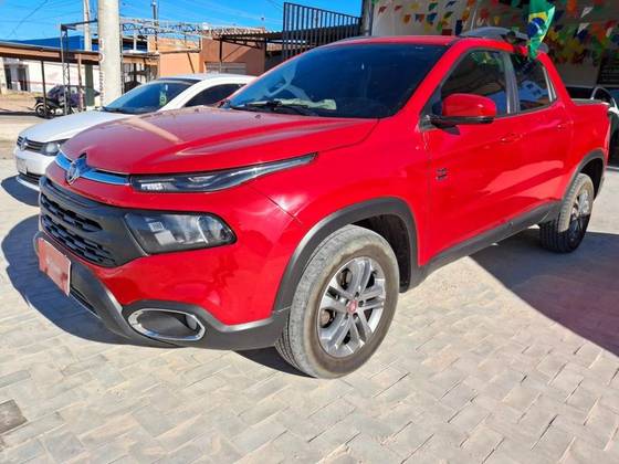 FIAT TORO 1.8 16V EVO FLEX ENDURANCE AT6 FIAT TORO 1.8 16V EVO FLEX ENDURANCE AT6